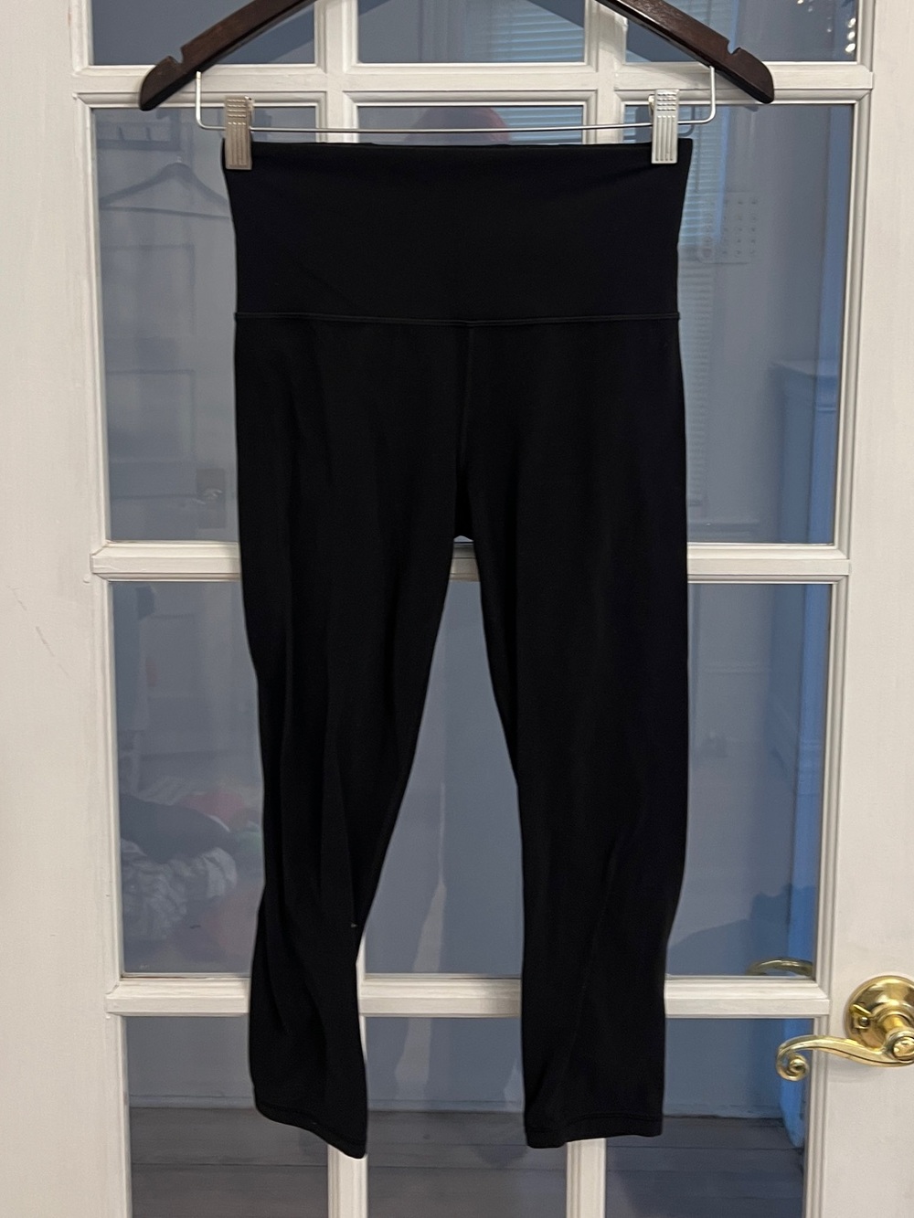 ATHLETA Women’s Elation Capri High Rise Black Leggings Yoga Activewear XS